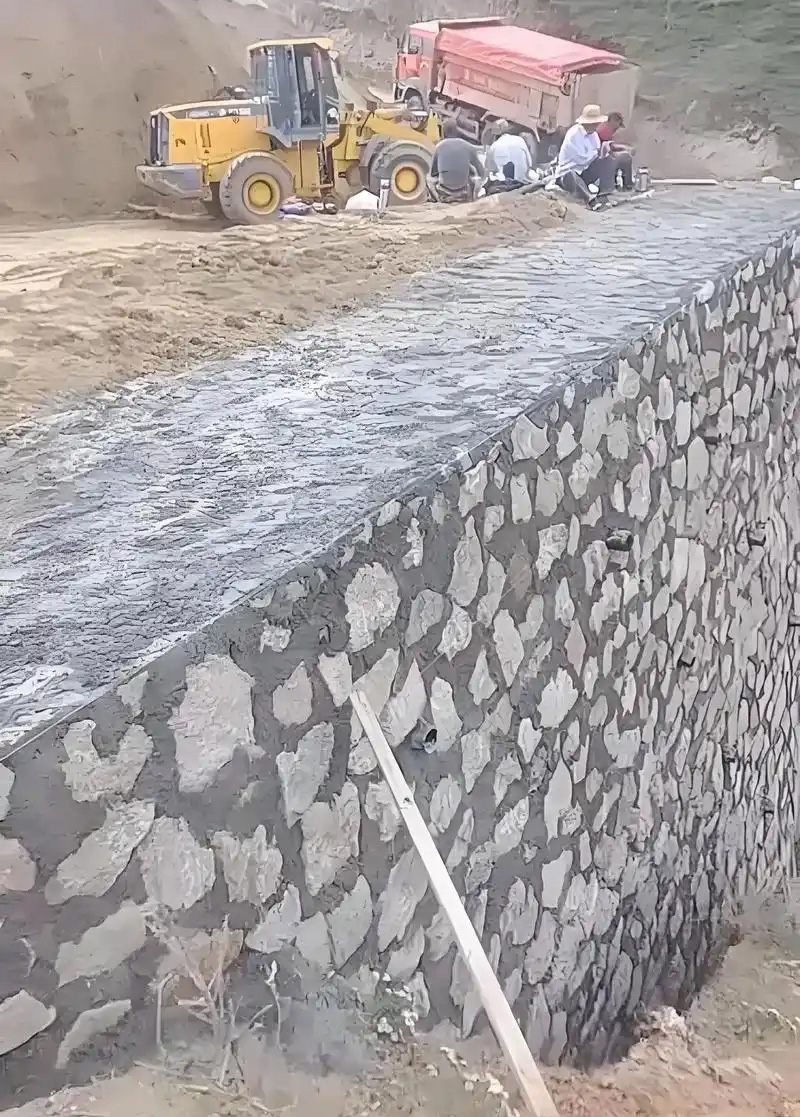 保定涿州边坡加固